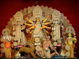 durga slays demon mahishasura